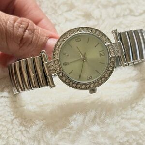 Elegant Silver Women's Watch